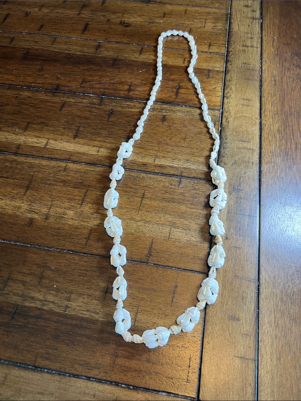 White Shell Flower Necklace